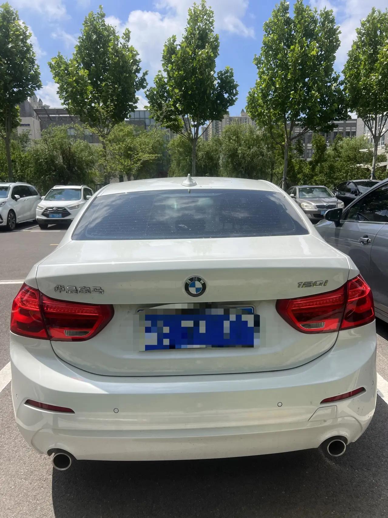 BMW 1 Series 2020 120i Fashion 7