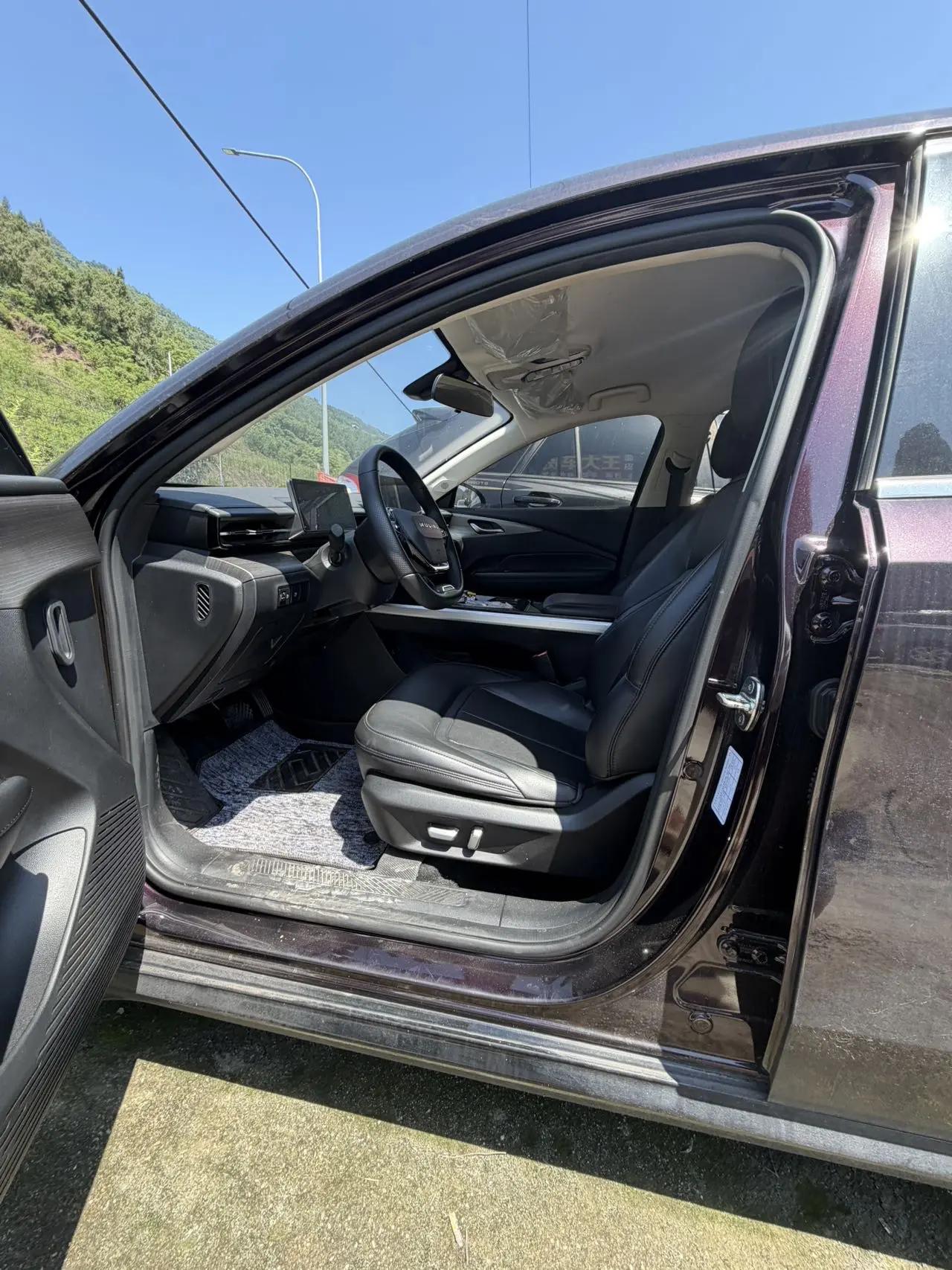 WuLing Starlight 2023 150 Advanced Edition 2