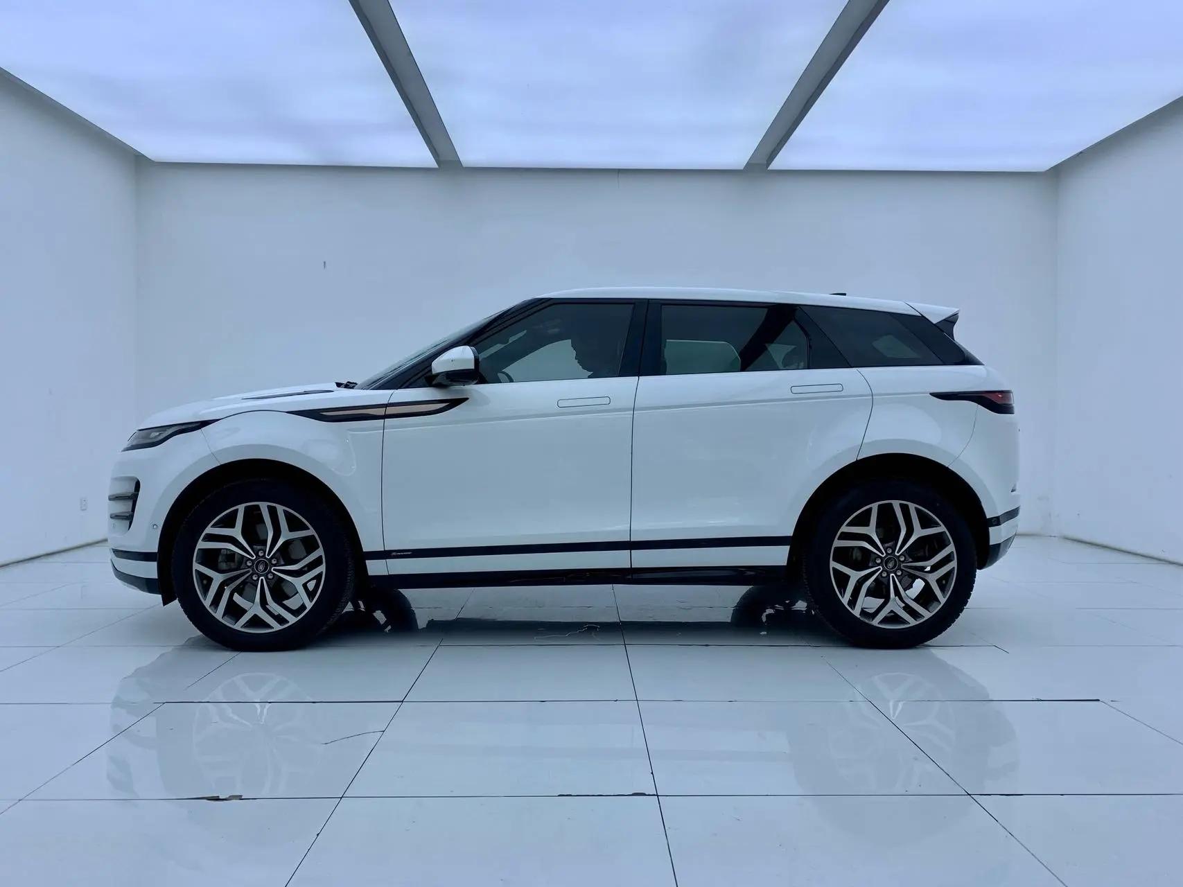 Range Rover Aurora 2020 249PS R-DYNAMIC S Sports Edition 3