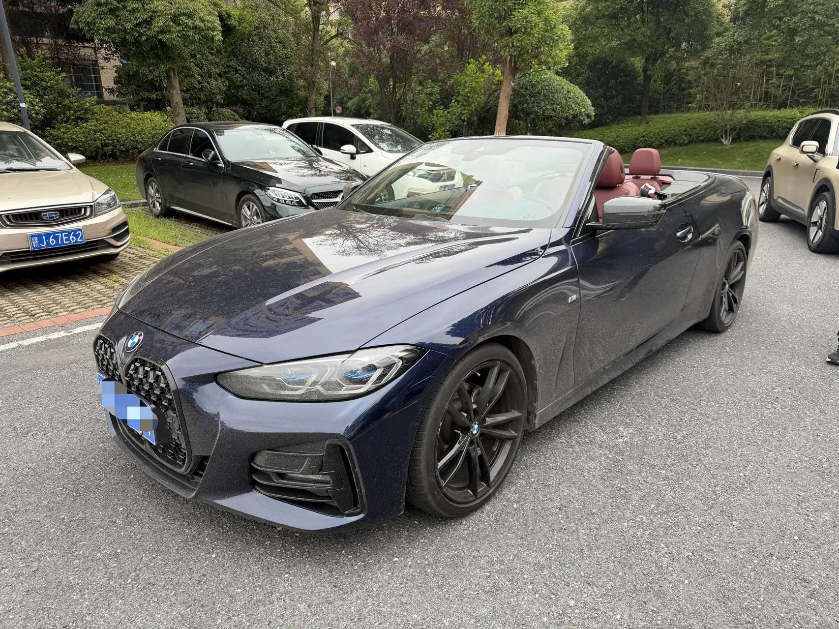 BMW 4 Series 2022 425i Convertible M Sports Obsidian Night Suit