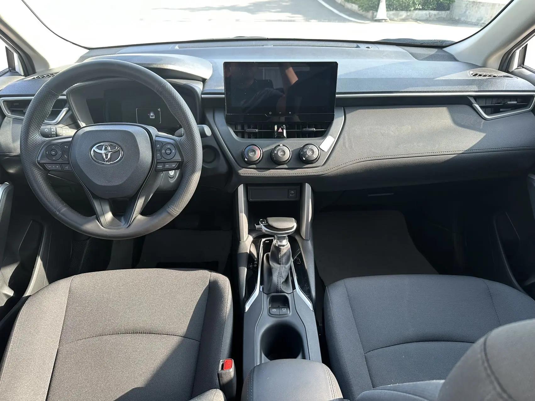 Toyota 2024 Corolla Sharp 2.0 Stepless Pioneer Edition Automatic Gear 6