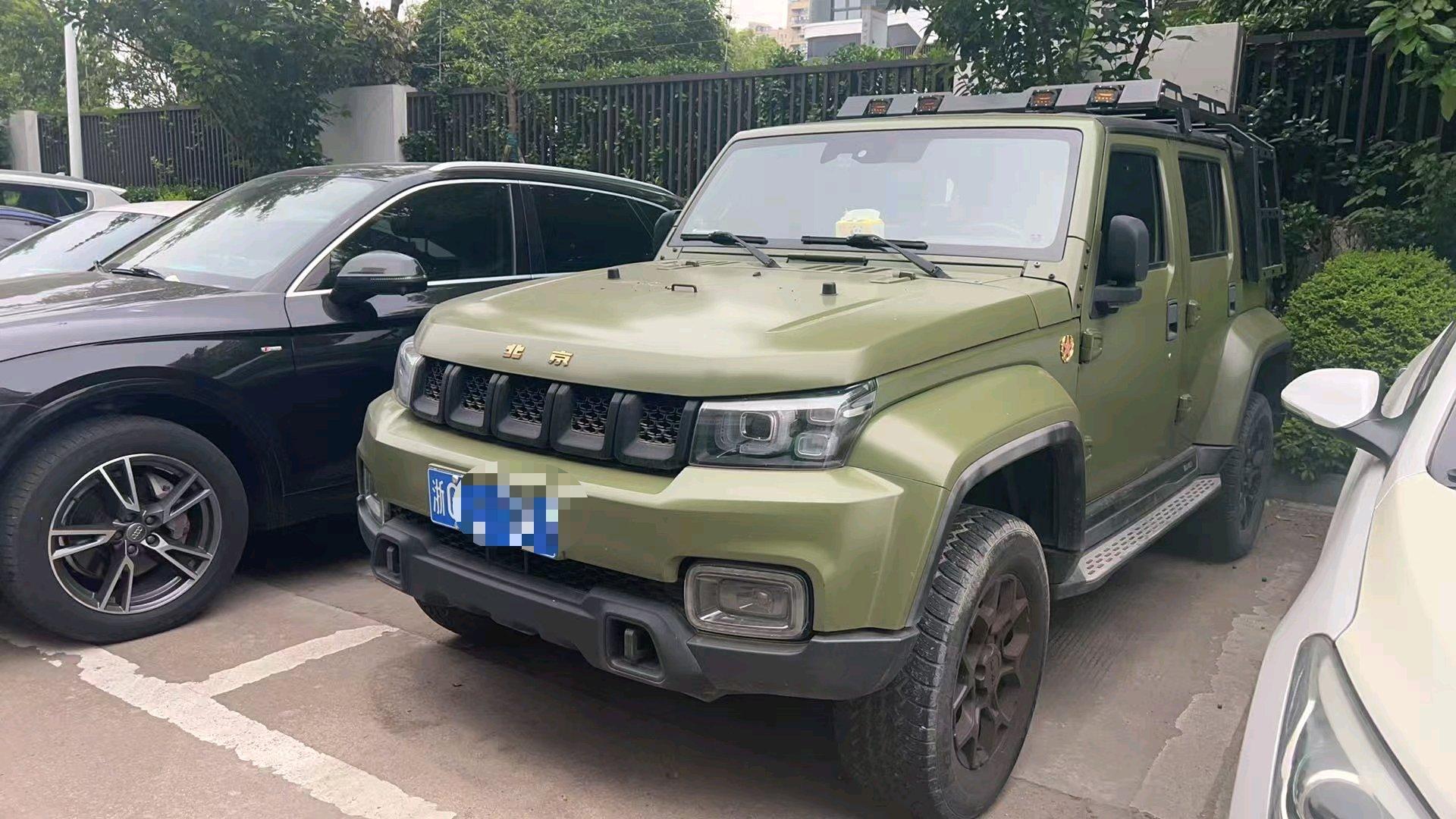 Beijing BJ40 2019 2.3T Automatic Four-wheel Drive Shengshi Huazhang Edition Country VI