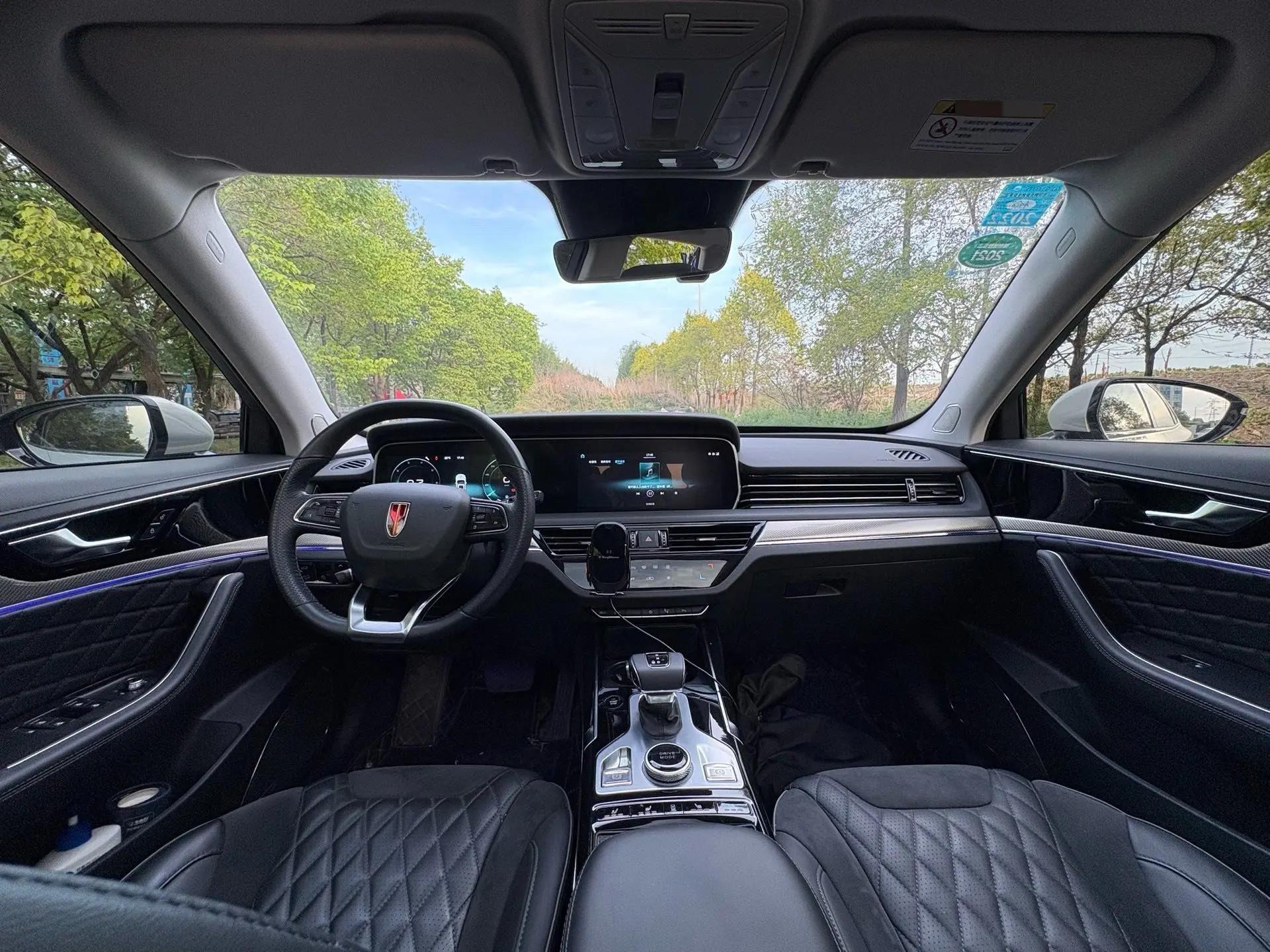 HongQi HS5 2019 2.0T Zhilian Flag Edition 5