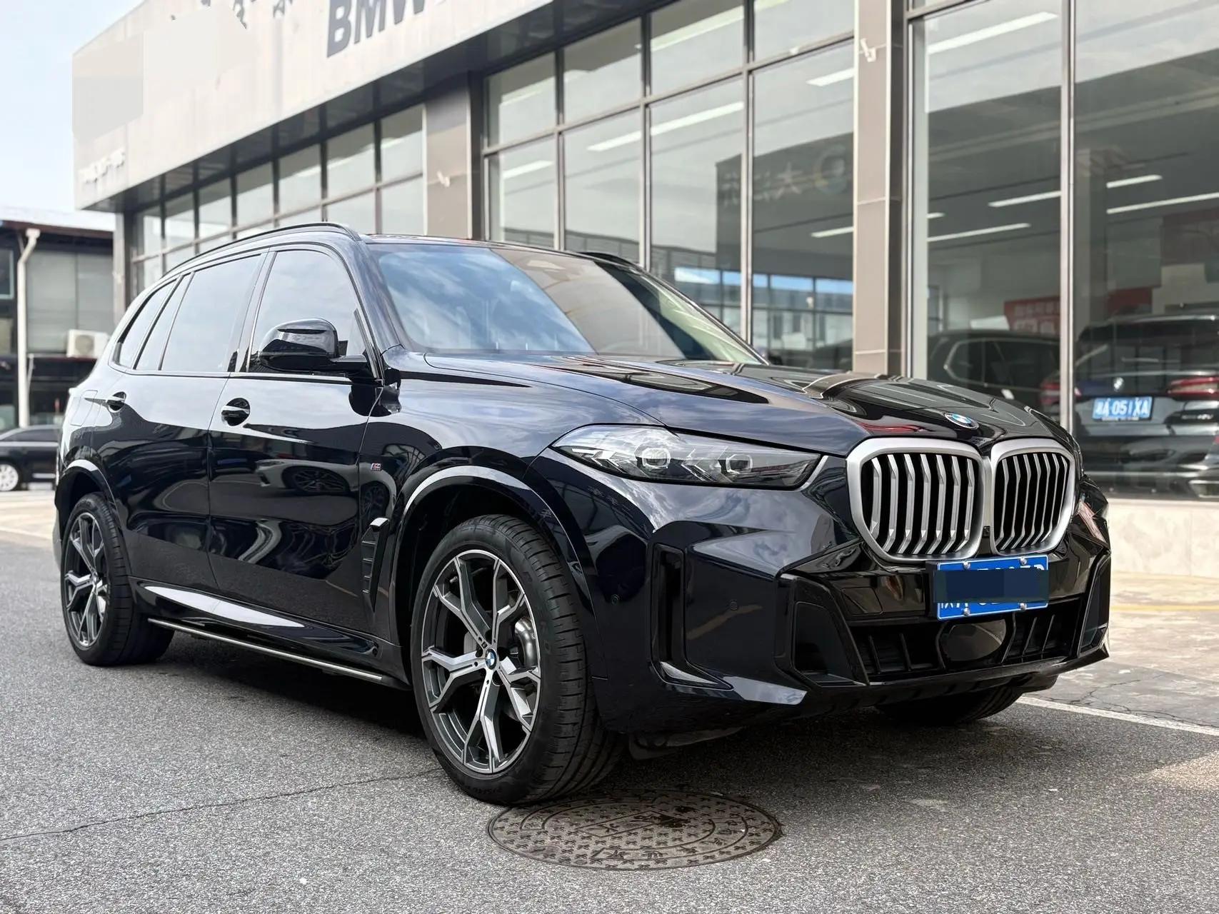 BMW 2023 X5 xDrive30Li 48V 2.0T Luxury Model M Sport Night Edition Automatic 3
