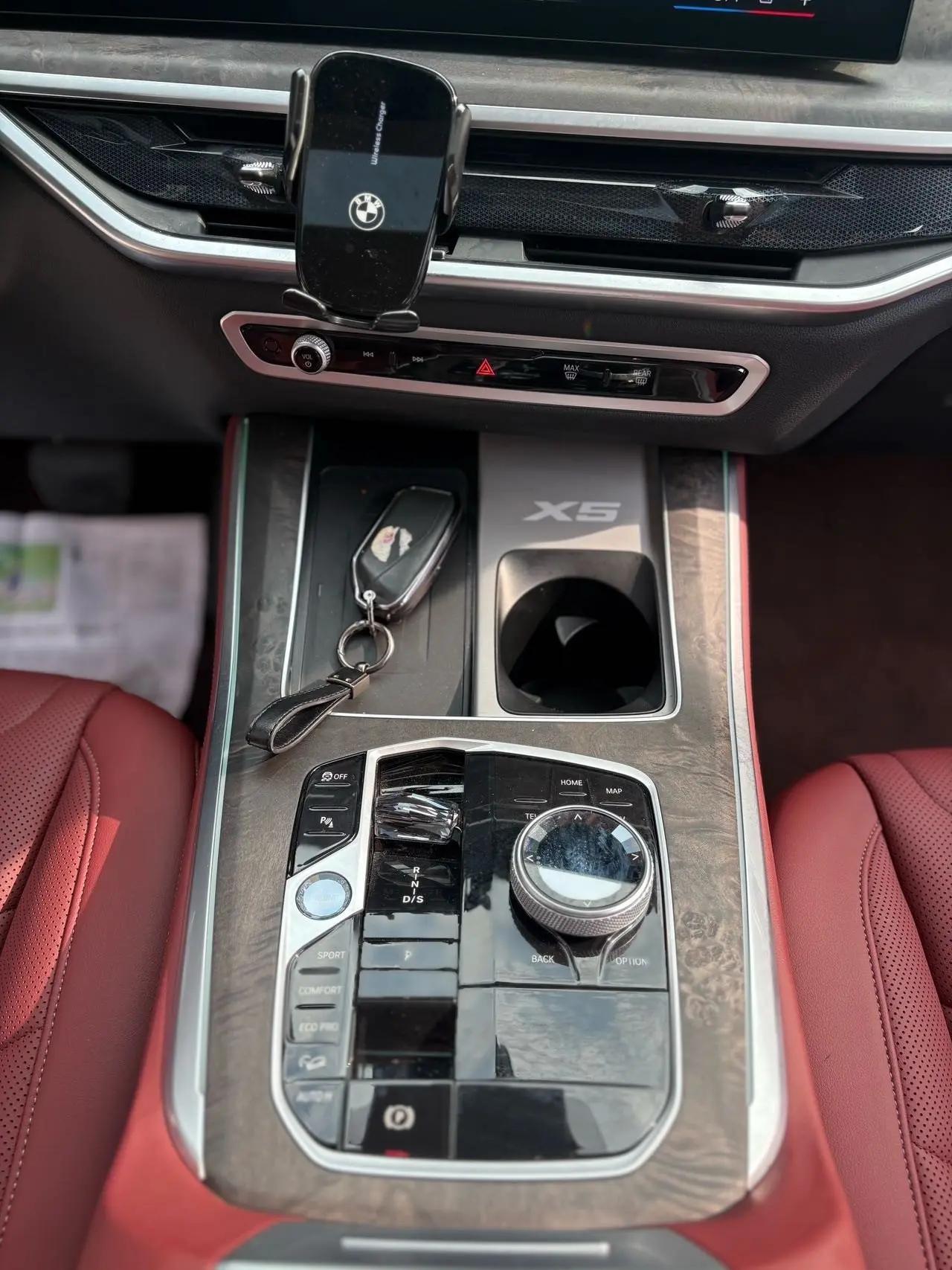 BMW 2023 X5 xDrive30Li 48V 2.0T Luxury Model M Sport Night Edition Automatic 9