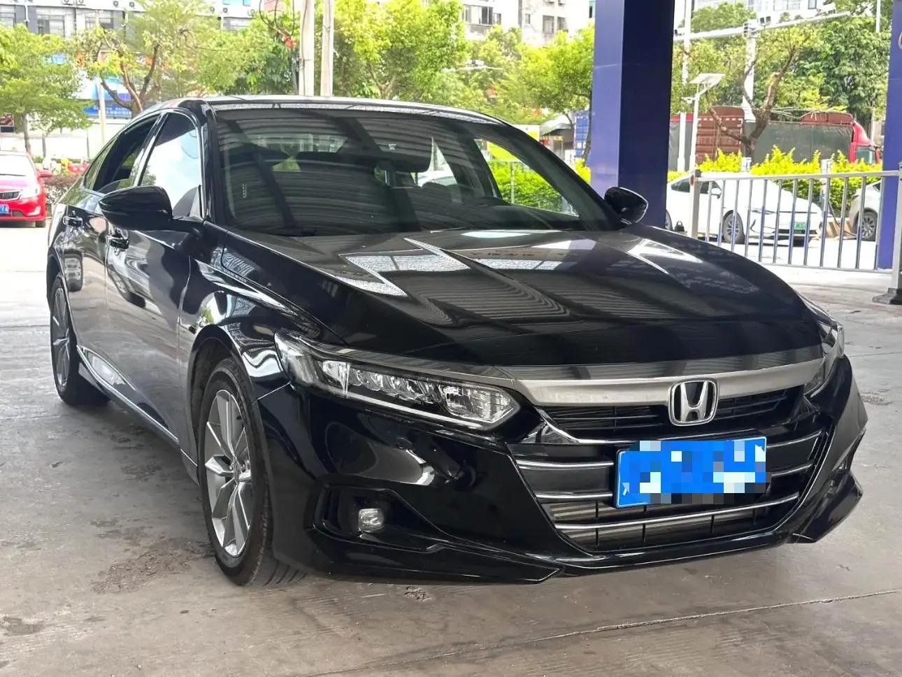 Accord 2022 260TURBO Deluxe Edition 3