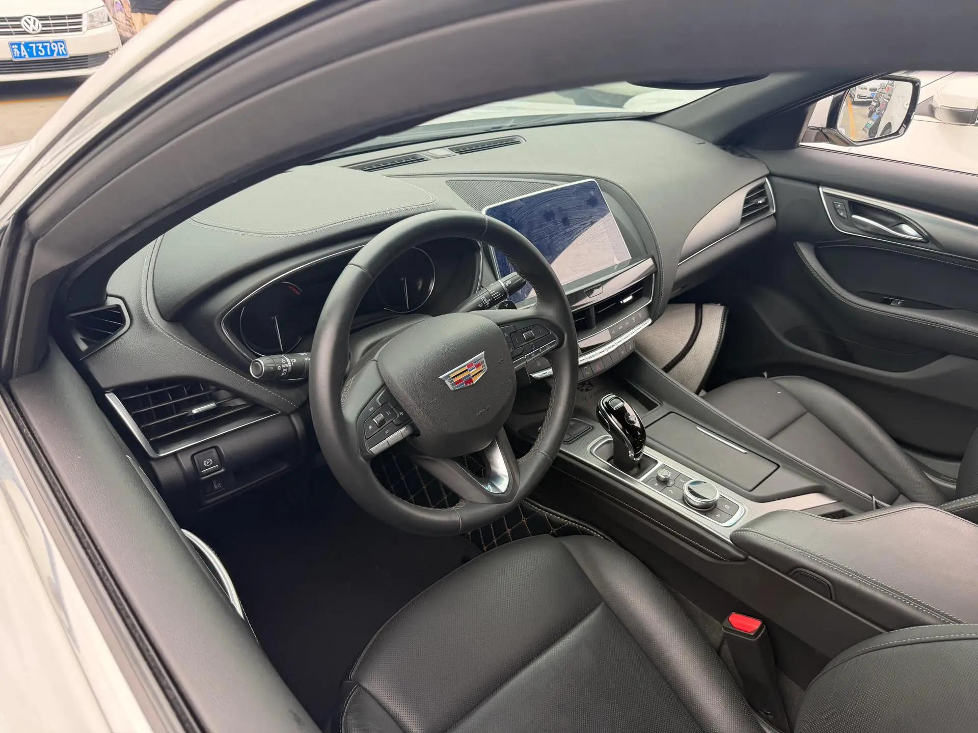 Cadillac CT5 2022 28T Luxury (Standard Edition) 2