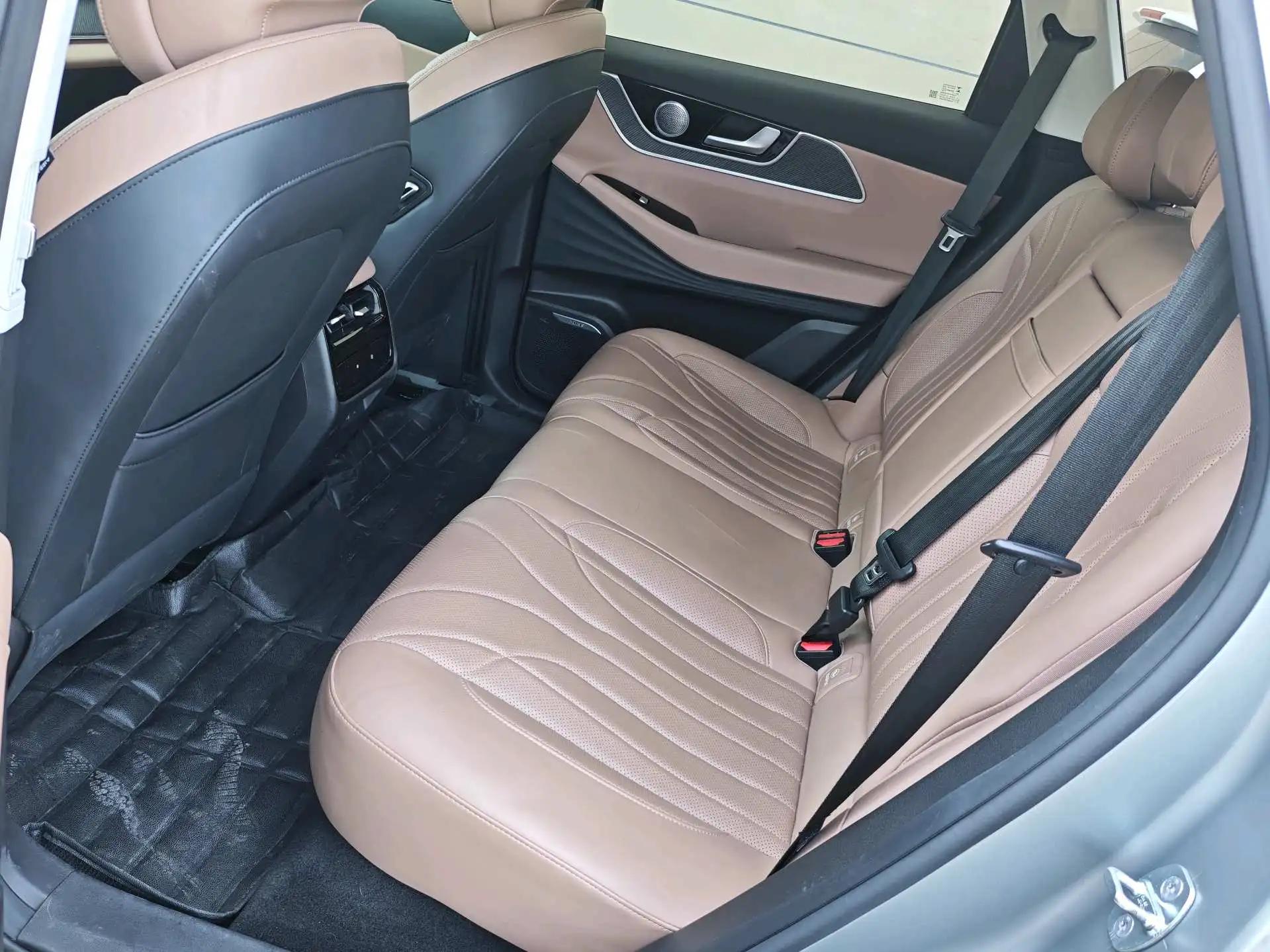 Tiggo 8 L 2024 Model 2.0T Two-Wheel Drive Prestige Version 5 Seats 5