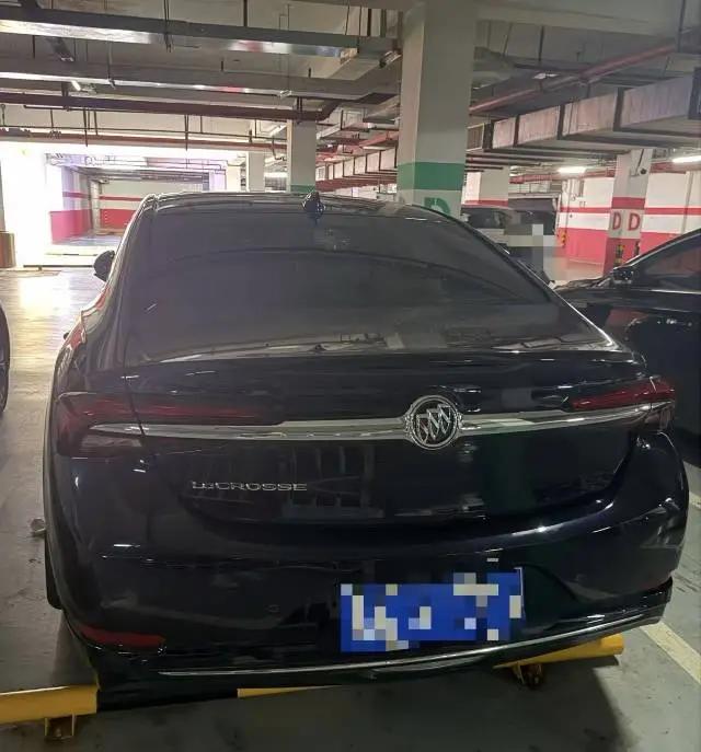 LaCrosse 2021 552T Luxury Model 3