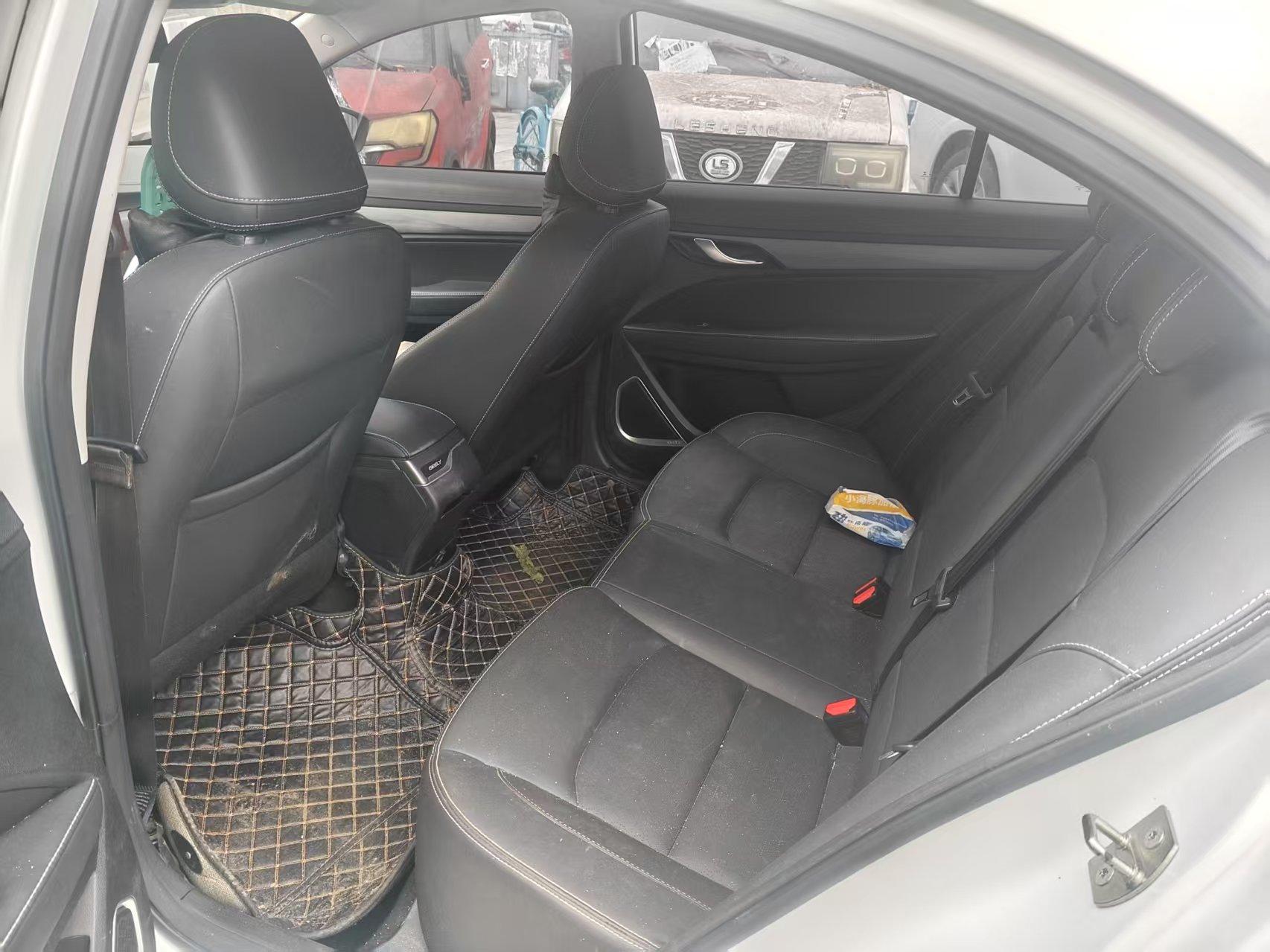 Emgrand 2020 1.5L CVT Comfort Model 3
