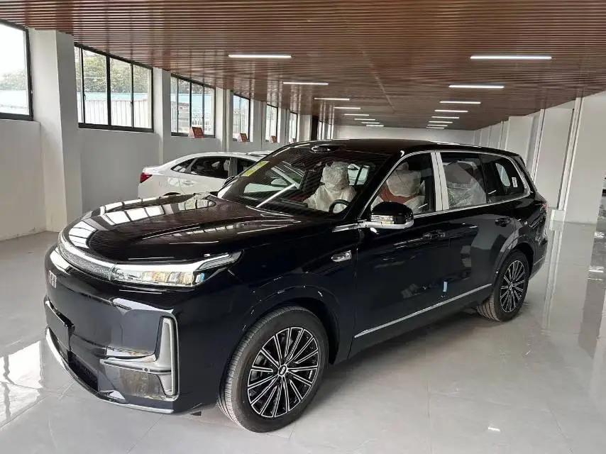 Geely Galaxy 2025 M9 1.5T 100km Two-Drive Intelligent Navigation Edition Automatic Gear