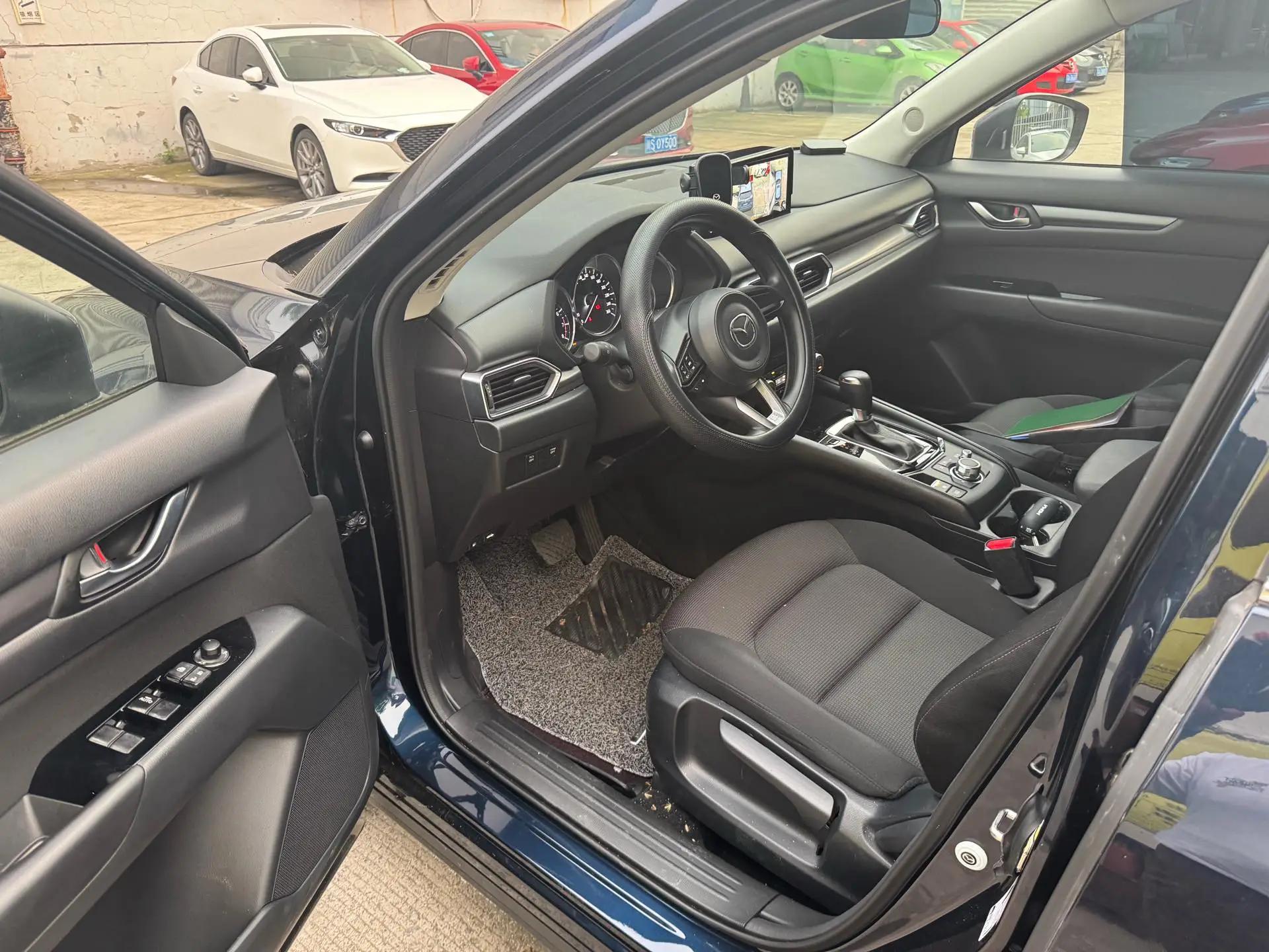 Mazda CX-5 2024 2.0L Automatic Two-Drive Comfort Model 4