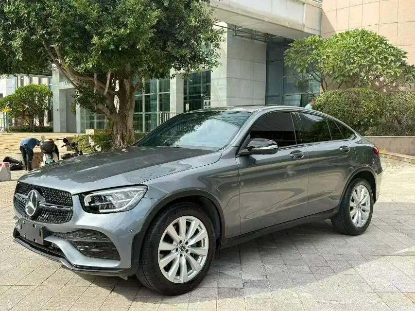 Mercedes Benz GLC Coupe 2020 GLC 260 4MATIC Coupe SUV