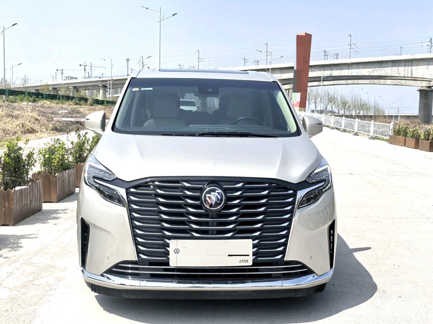 Buick GL8 2022 ES Lu Zun 653T Premium 2
