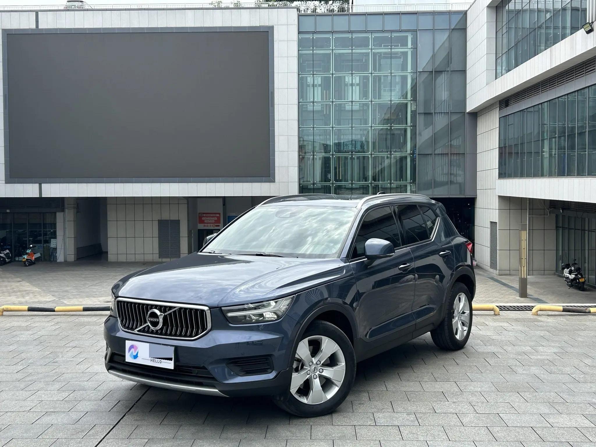 Volvo XC40 2021 T4 4-wheel drive smart fashion version