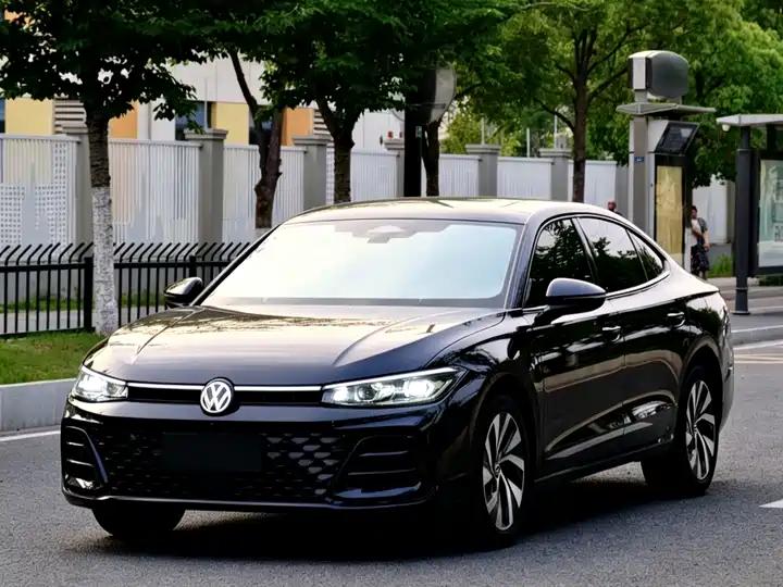 Passat 2025 Pro 380TSI Star Dragon Edition