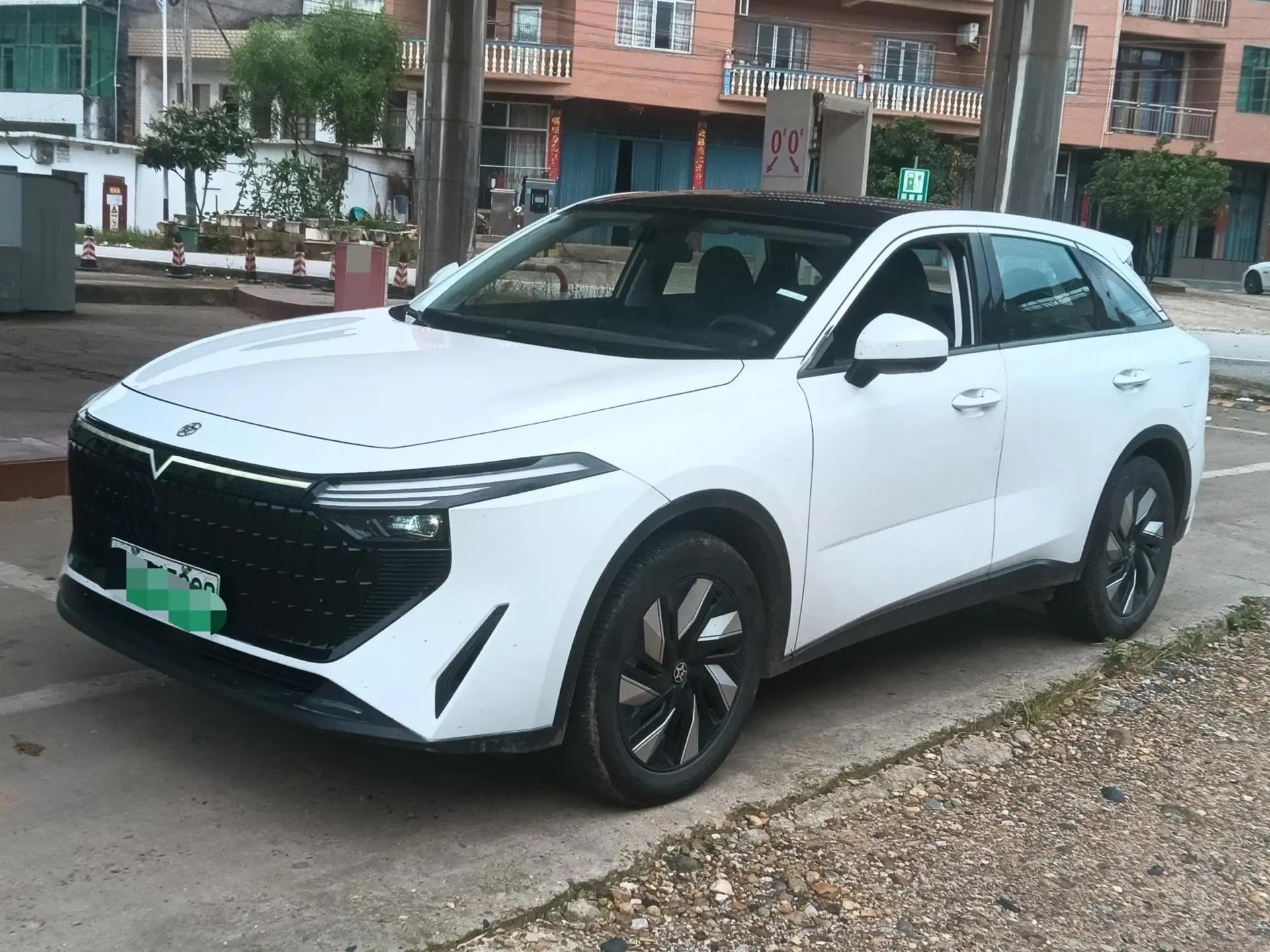 Venucia Big V DD-i Super Hybrid 2023 60km iD Edition