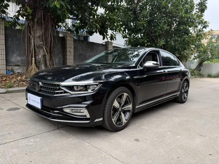 Magotan 2022 330TSI DSG Basic