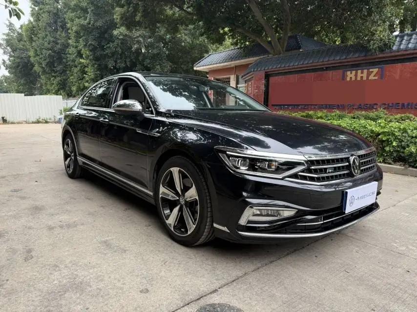 Magotan 2022 330TSI DSG Basic 3