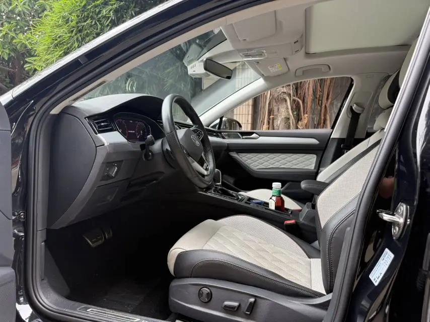 Magotan 2022 330TSI DSG Basic 4