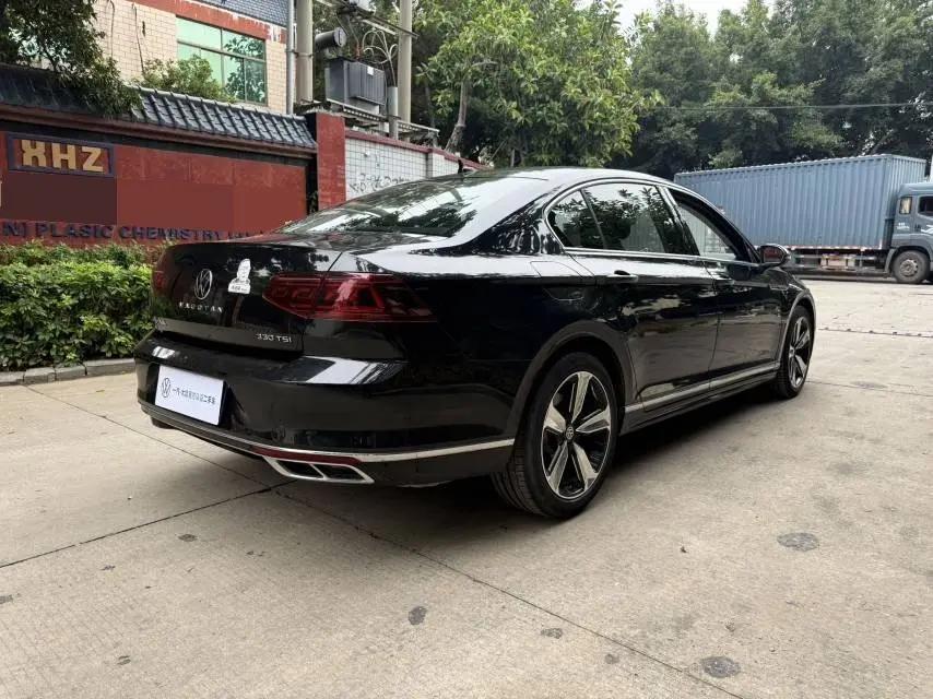 Magotan 2022 330TSI DSG Basic 7