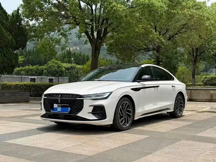 Lincoln Z 2022 I Cool Elegant Edition