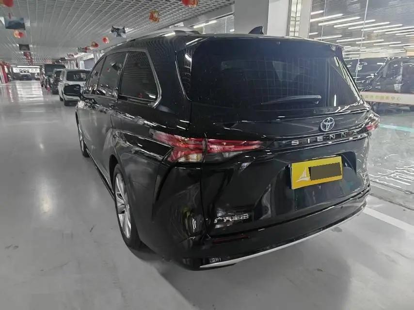 Toyota 2023 Sienna 2.5 CVT Prestige Automatic 7