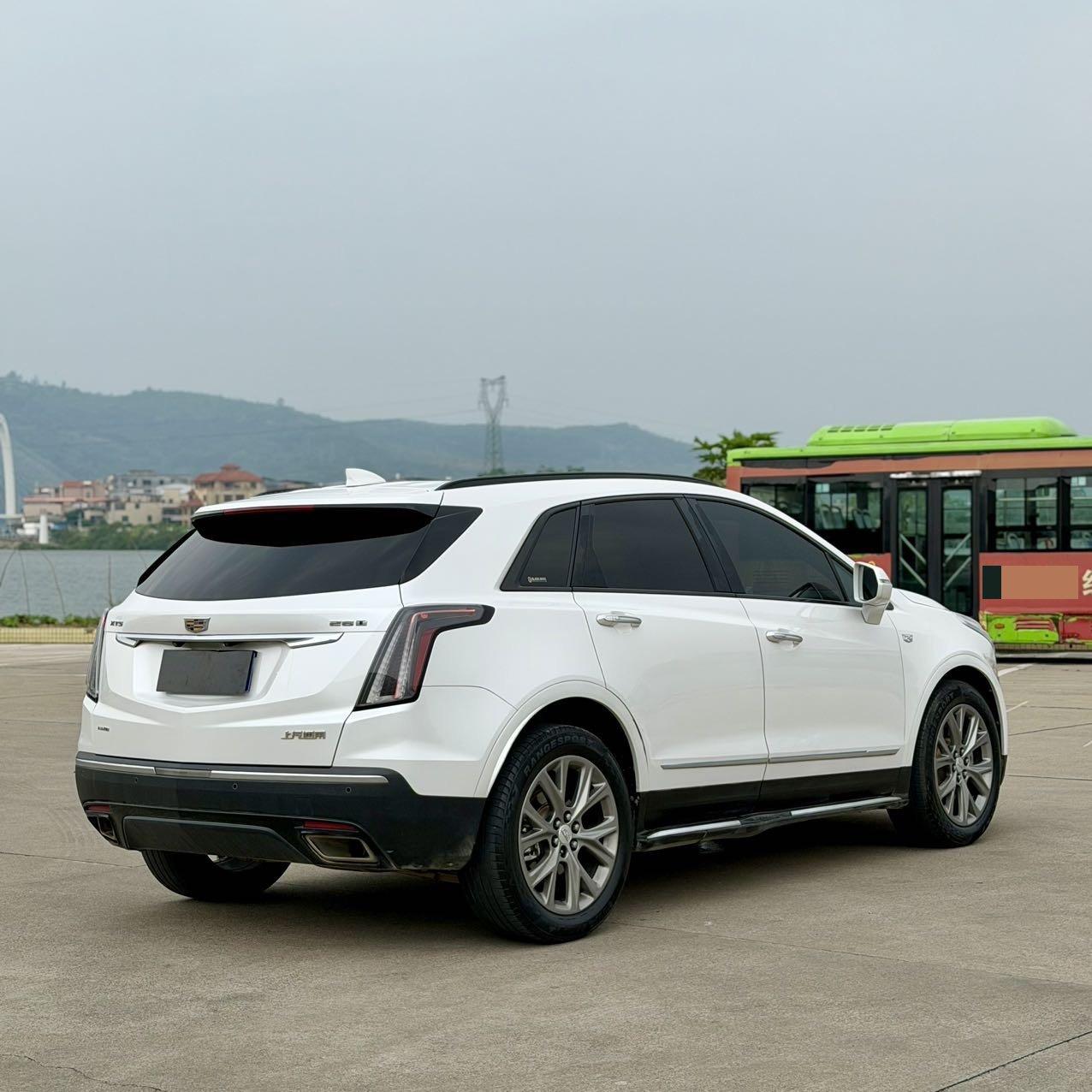 Cadillac XT5 2020 28T 4-wheel drive leading sports 5