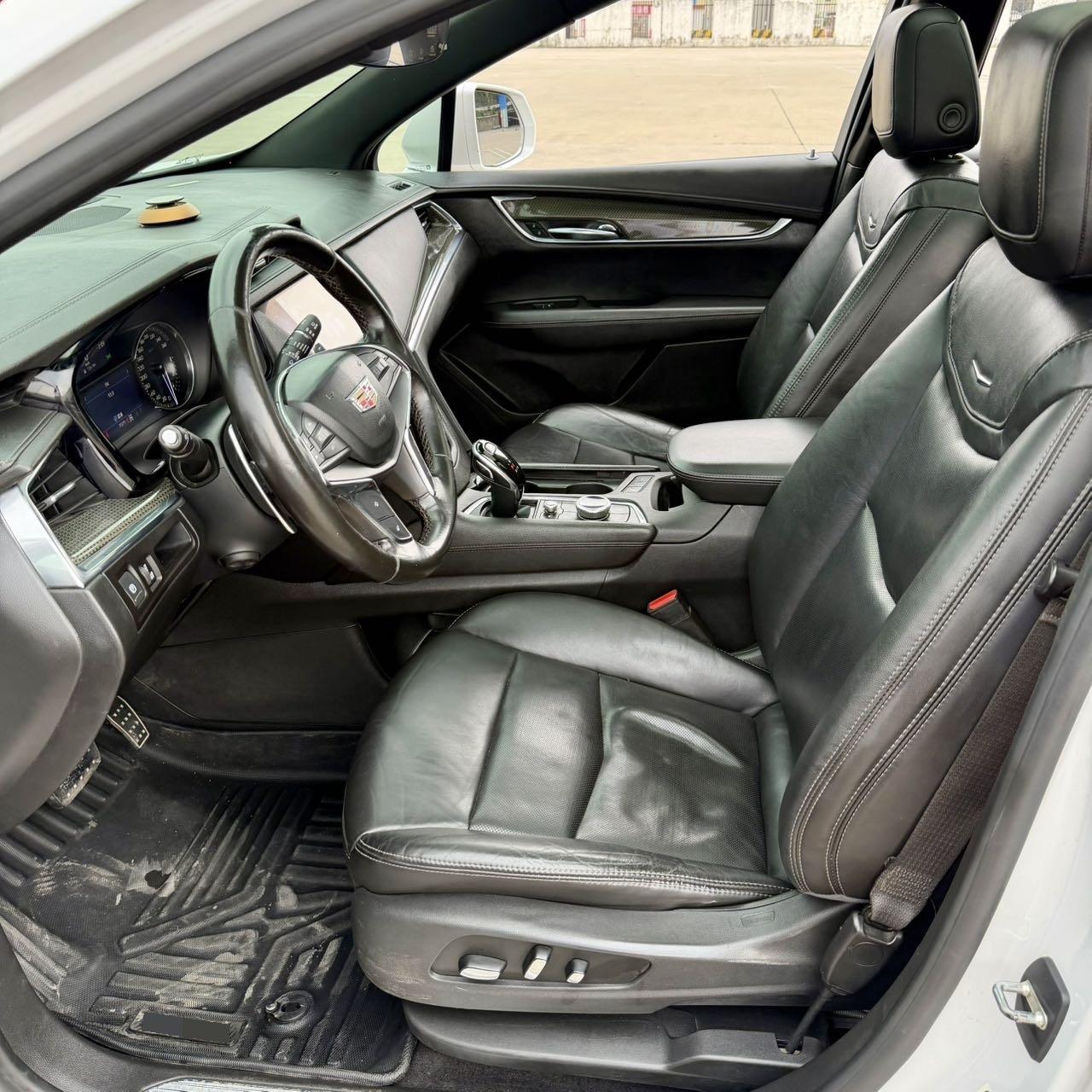 Cadillac XT5 2020 28T 4-wheel drive leading sports 6