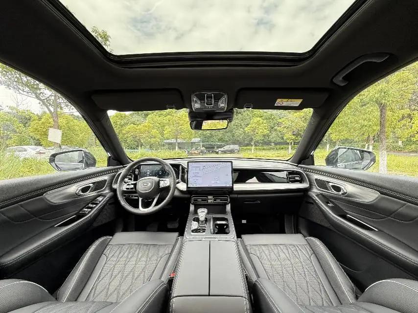 GAC Trumpchi 2025 GS8 2.0T GDI Flagship Series, Two-Wheel Drive Luxury 5-Seater, Automatic Transmission 5