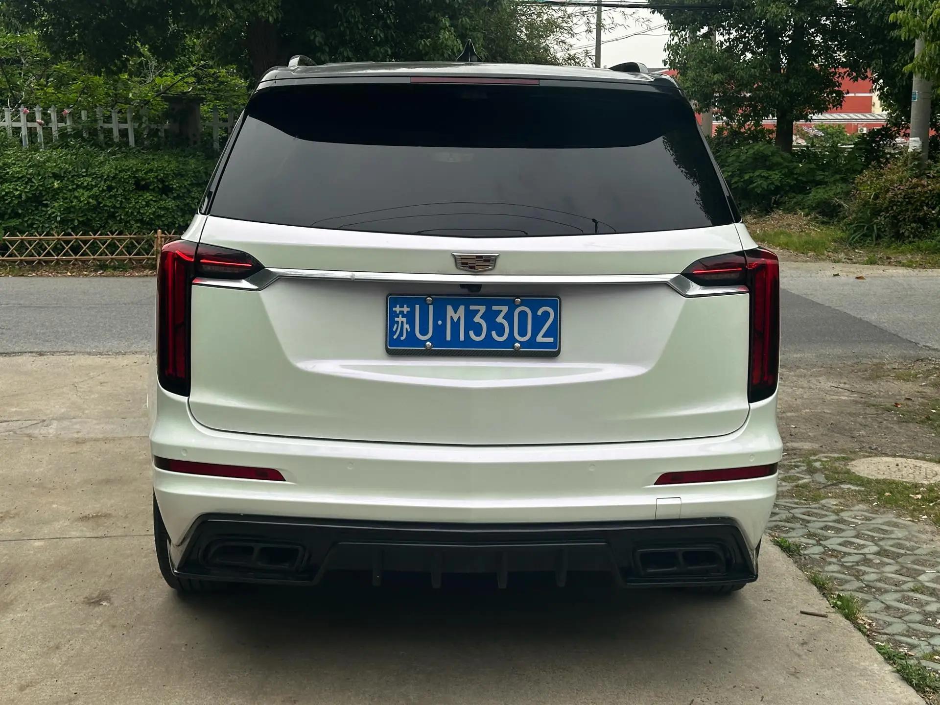 Cadillac XT6 2022 2.0T 6-seat 4-wheel drive luxury model 9
