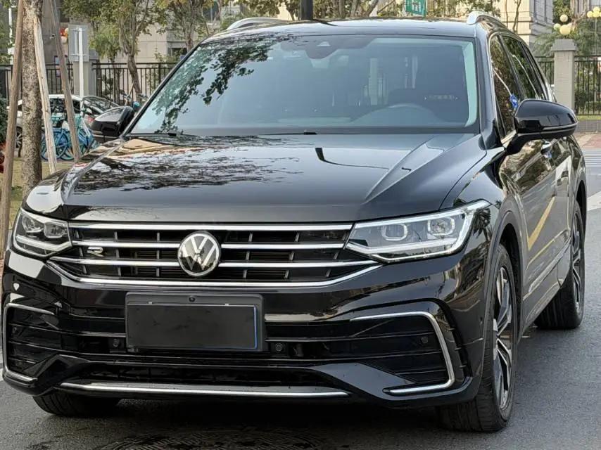 Открыть галерею: Tiguan L 2023 330TSI Automatic Two-Drive R-Line Enjoy Edition