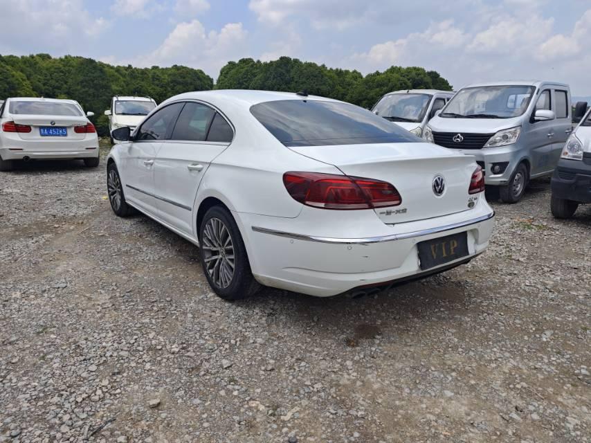 FAW-Volkswagen CC 2013 2.0TSI Extreme 5