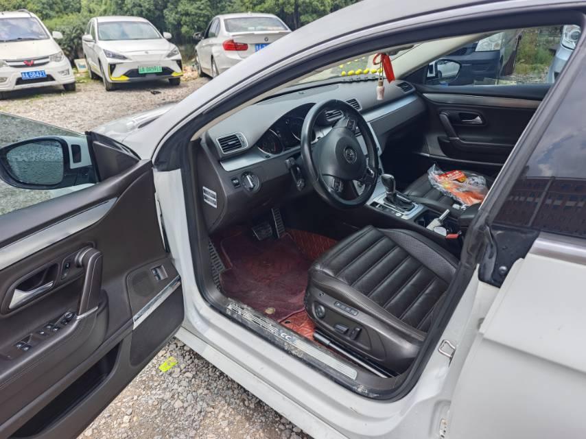 FAW-Volkswagen CC 2013 2.0TSI Extreme 9
