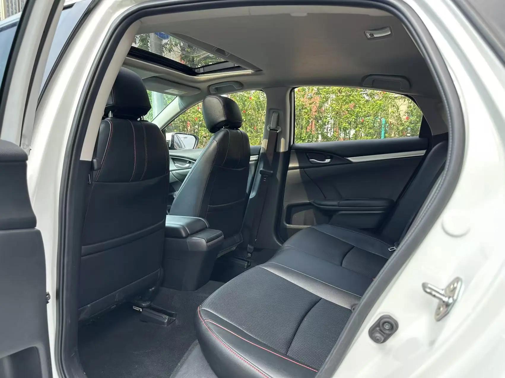 Civic 2019 220TURBO CVT Dynamic Edition National V 12