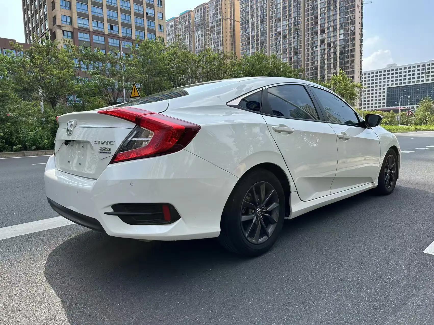Civic 2019 220TURBO CVT Dynamic Edition National V 8