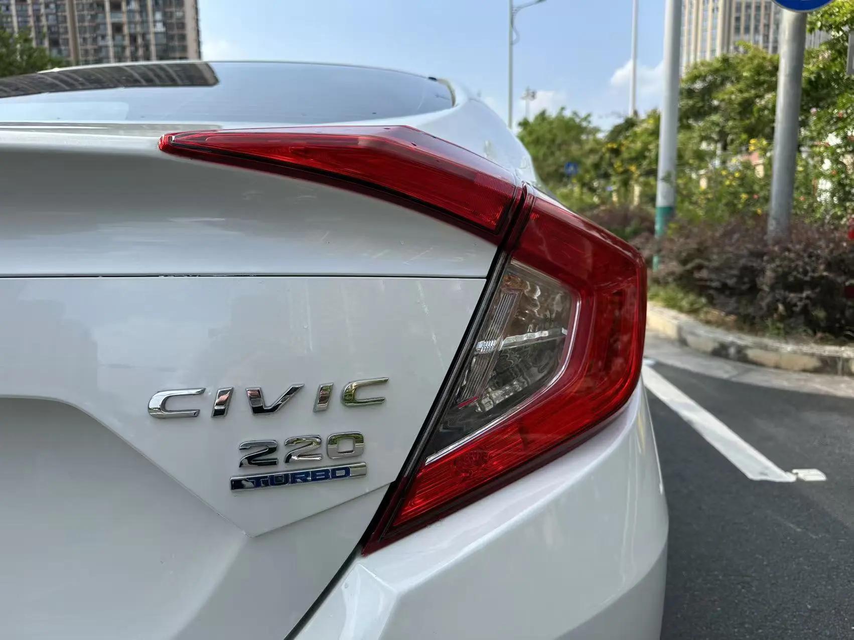 Civic 2019 220TURBO CVT Dynamic Edition National V 9