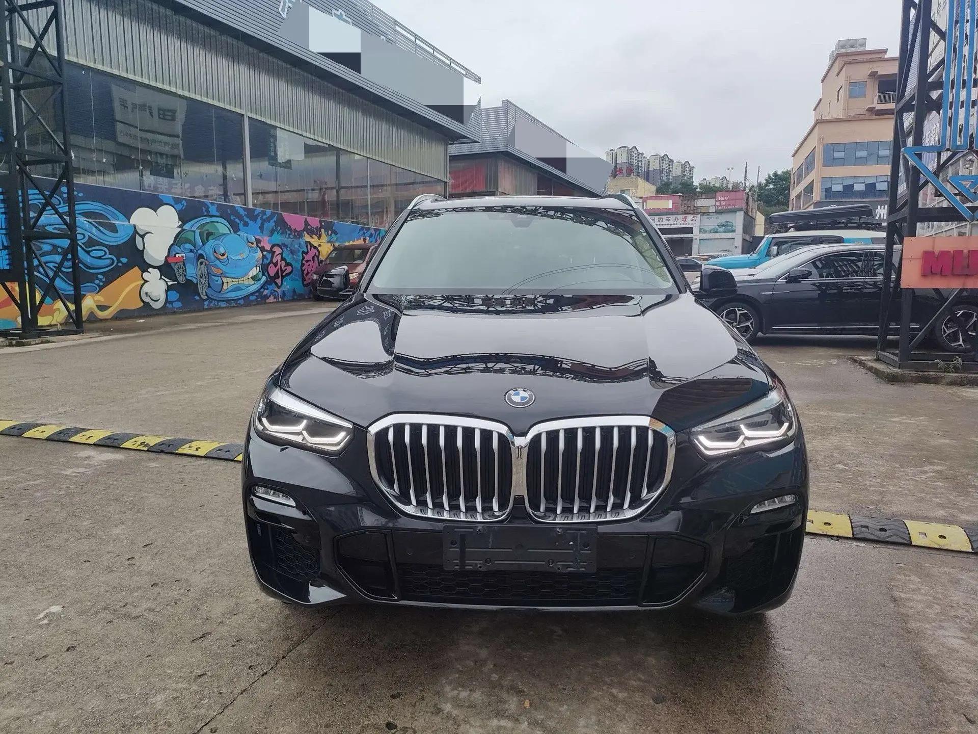BMW X5 (Imported) 2021 xDrive30i M Sports Suit 3
