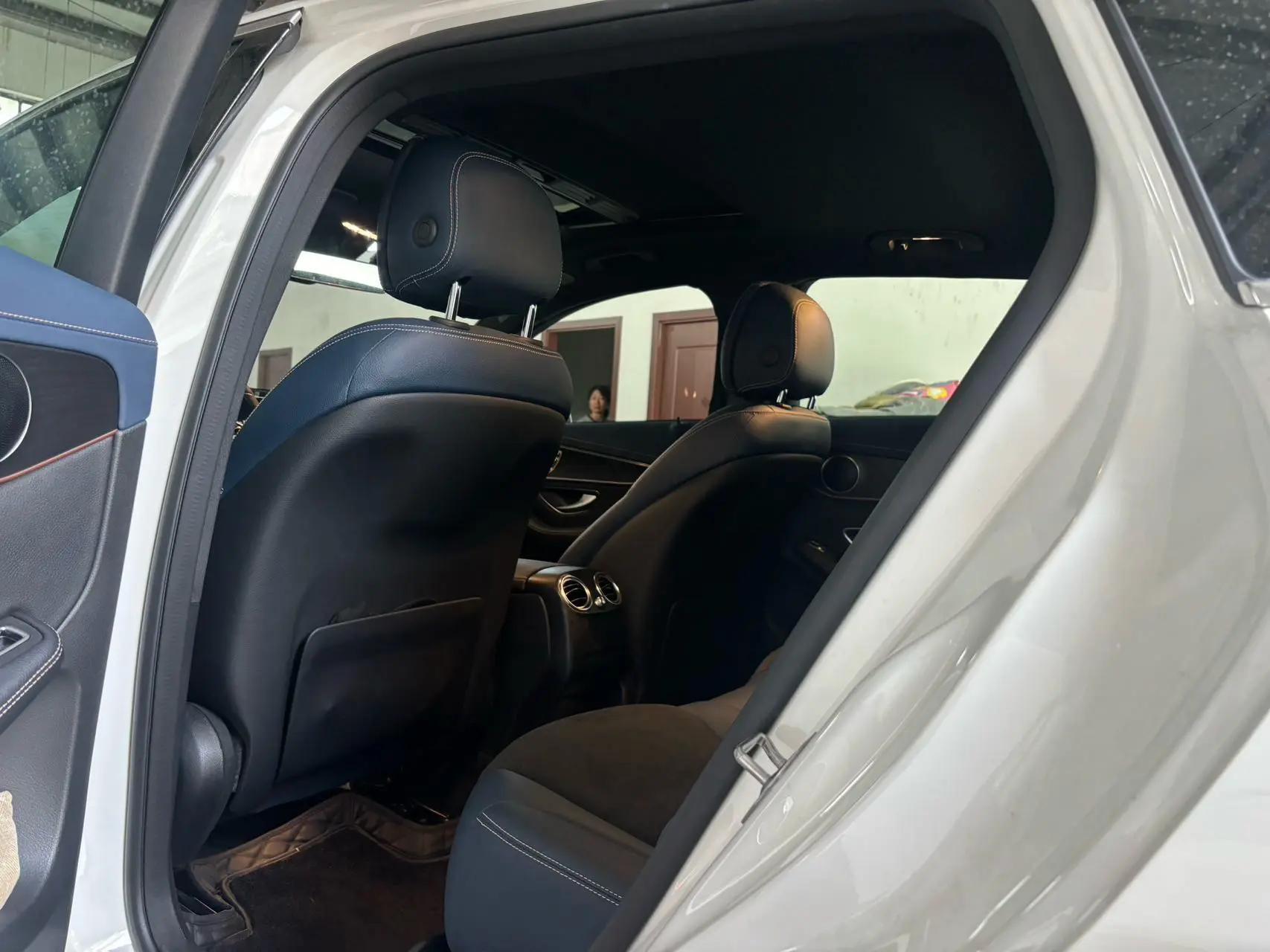 Mercedes Benz EQC 2020 model EQC 400 4MATIC 3