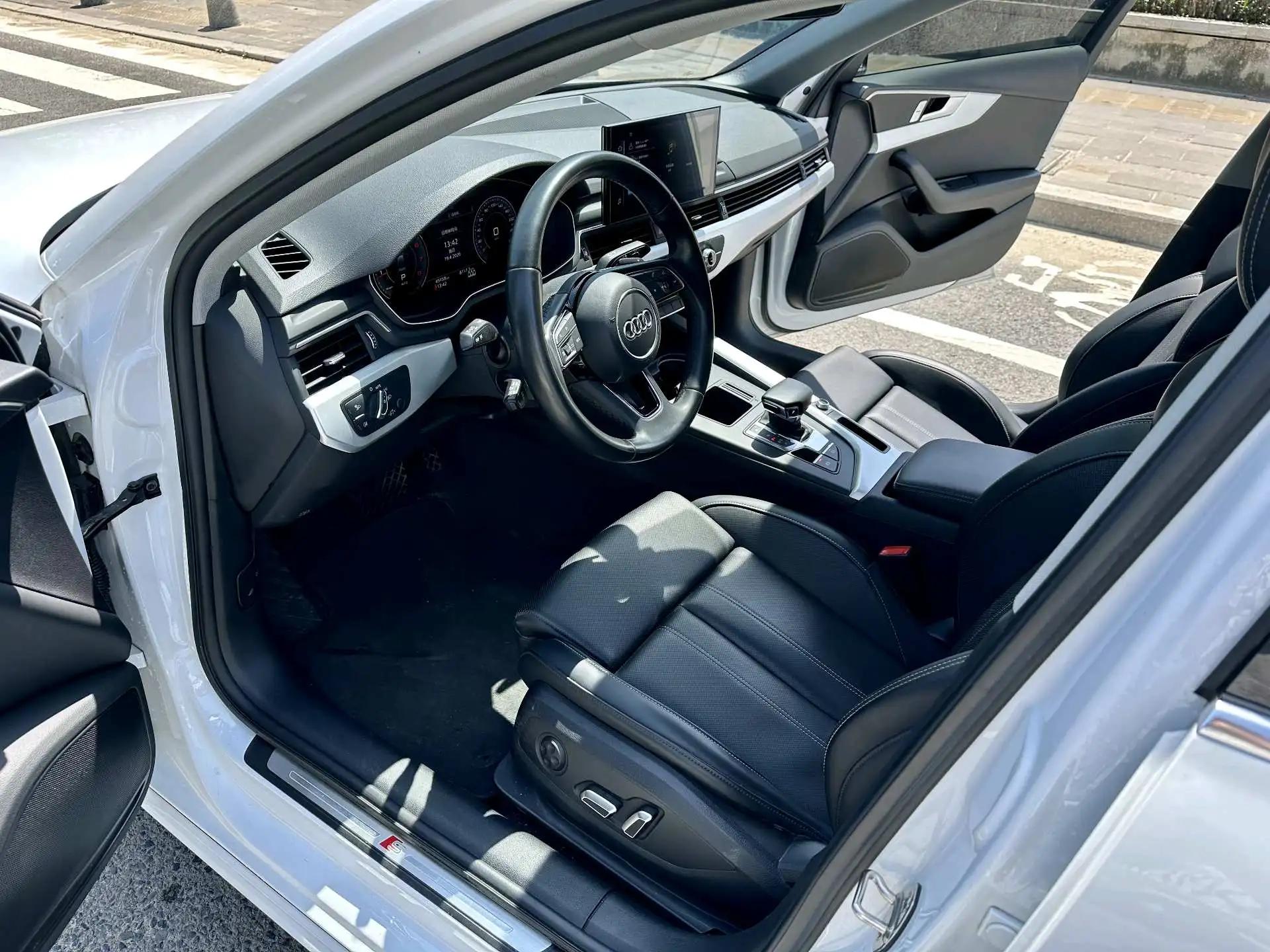 Audi 2024 A4L 2.0TFSI 40TFSI Sporty Style Automatic 6