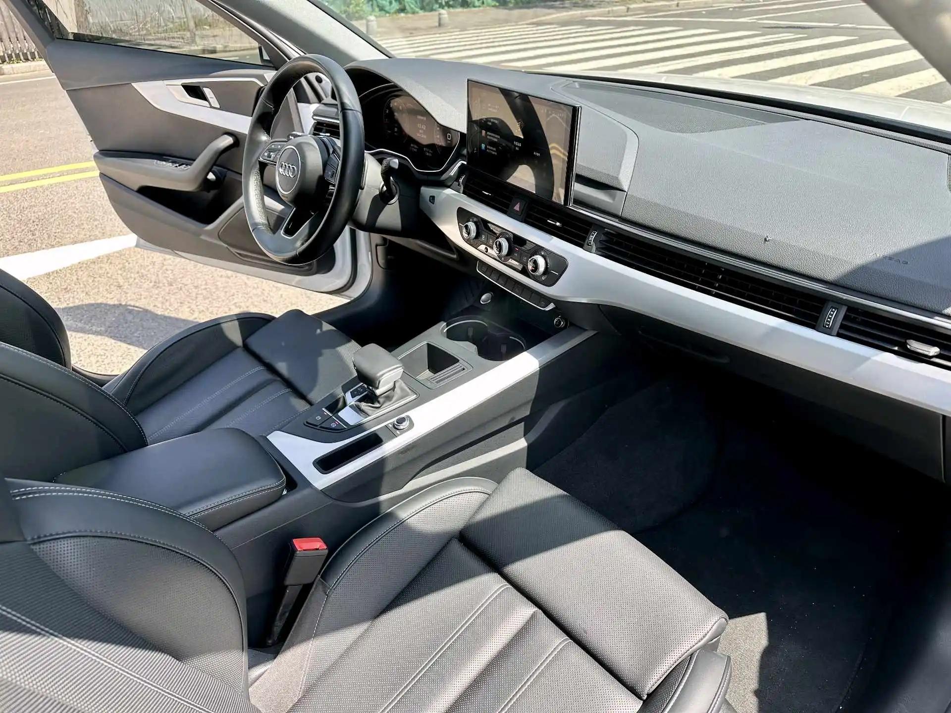 Audi 2024 A4L 2.0TFSI 40TFSI Sporty Style Automatic 9
