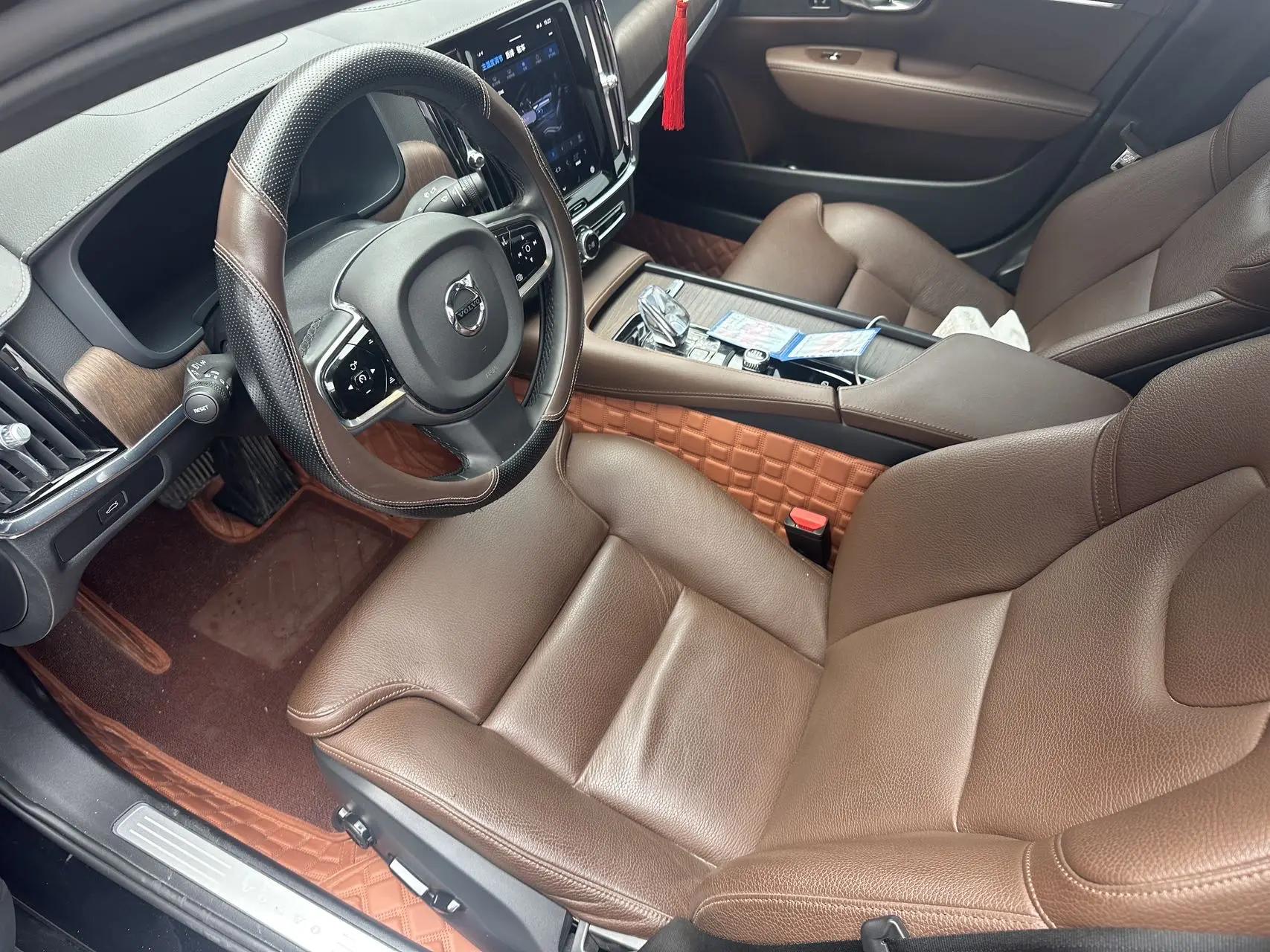 Volvo S90 2024 B5 Zhiyuan Deluxe Edition 3