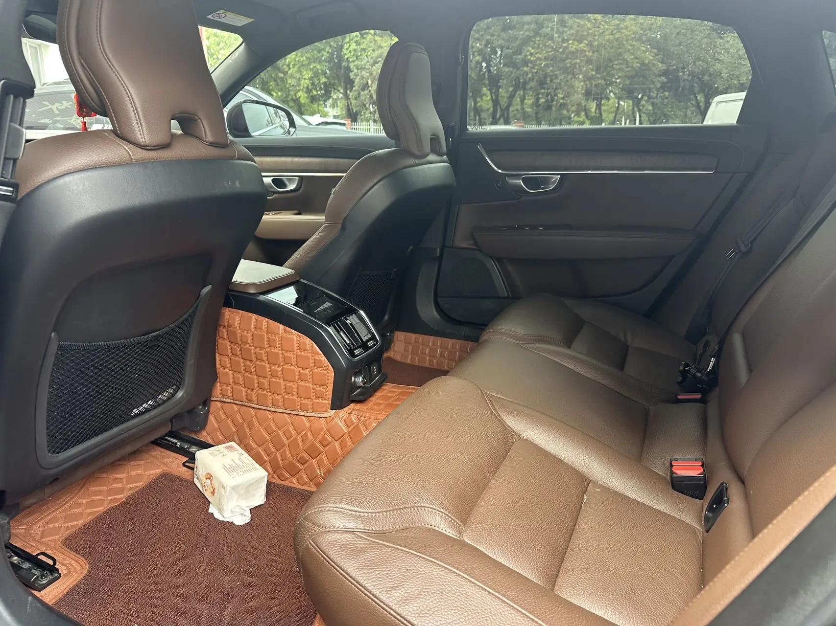 Volvo S90 2024 B5 Zhiyuan Deluxe Edition 4