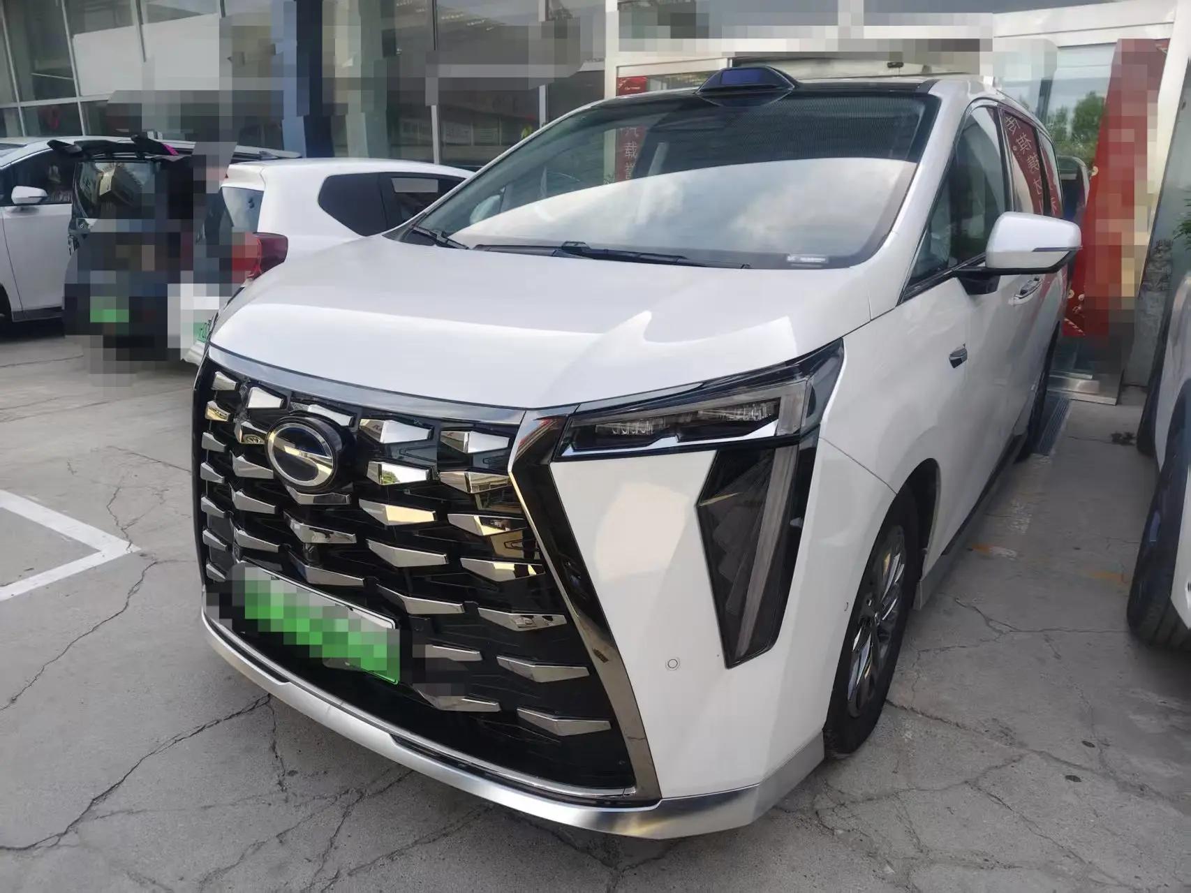 Open image lightbox: GAC Trumpchi 2025 Model Wangxiang M8 2.0T Gan Kun Series Ultra First-Class Automatic