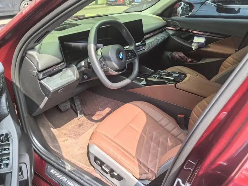 BMW 5 Series 2024 530Li 48V 2.0T Luxury Model M Sport Package Automatic 2