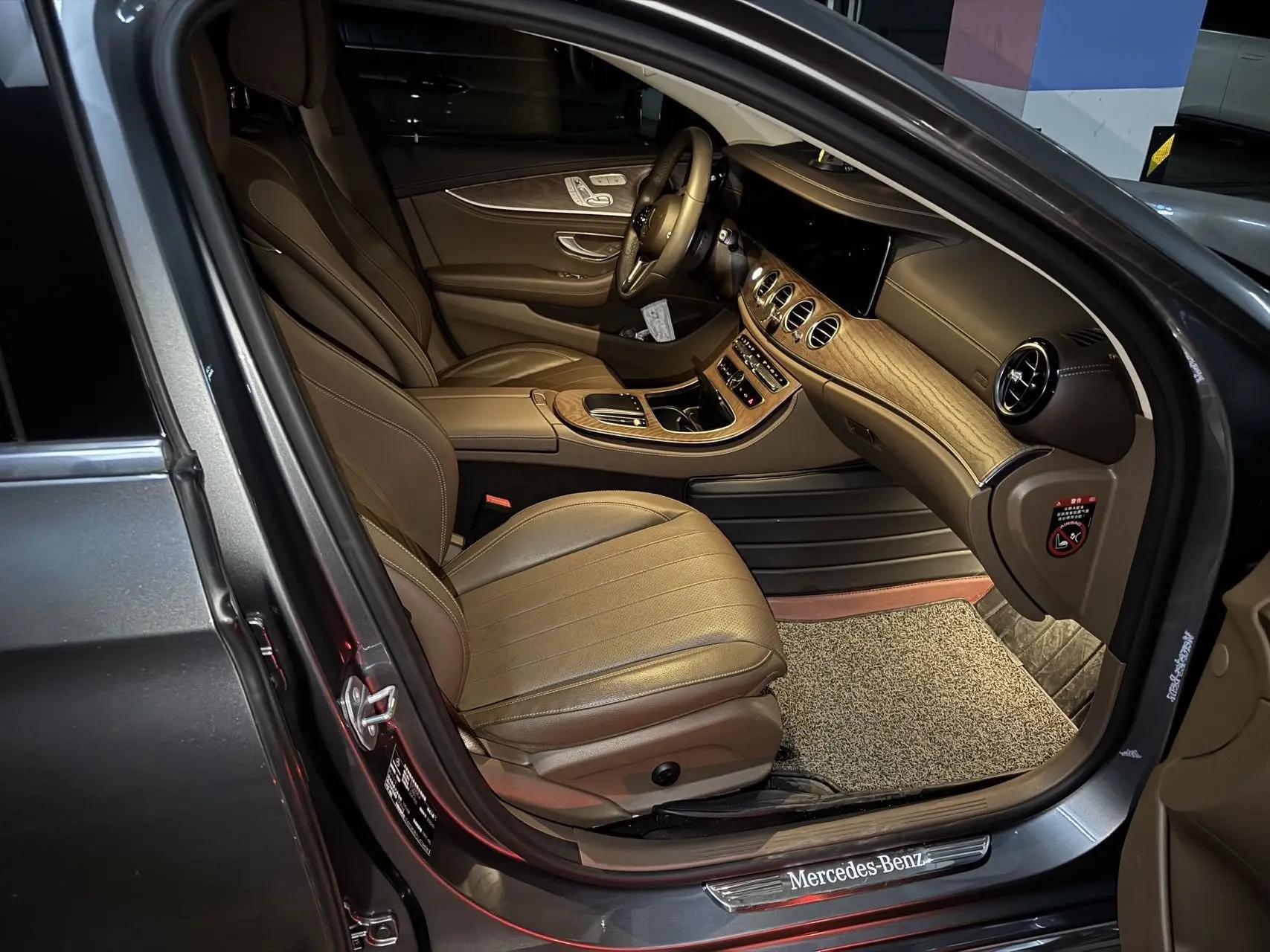 Mercedes Benz E-Class 2020 E 300 L Fashion 5