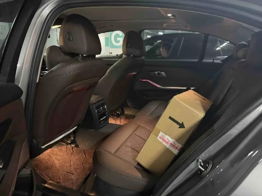 BMW i3 2022 eDrive 35 L 6