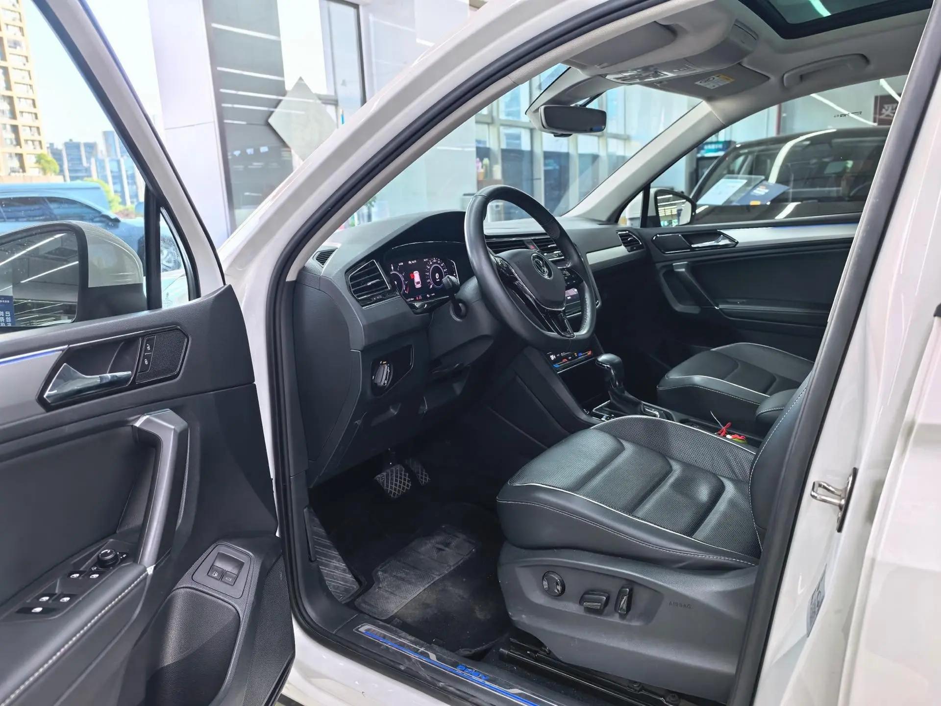 Tiguan L New Energy 2021 430PHEV Plug-in Hybrid Flagship Edition 5