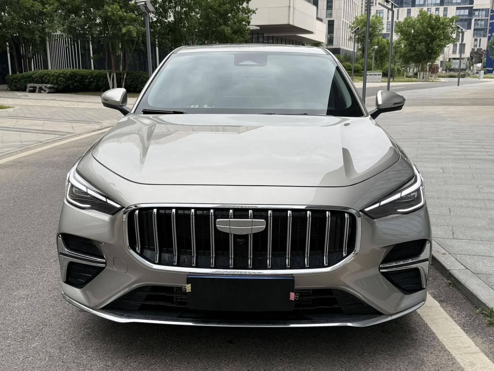 Geely 2026 Emgrand -3-compartment 1.5T Flagship Automatic Gear 2