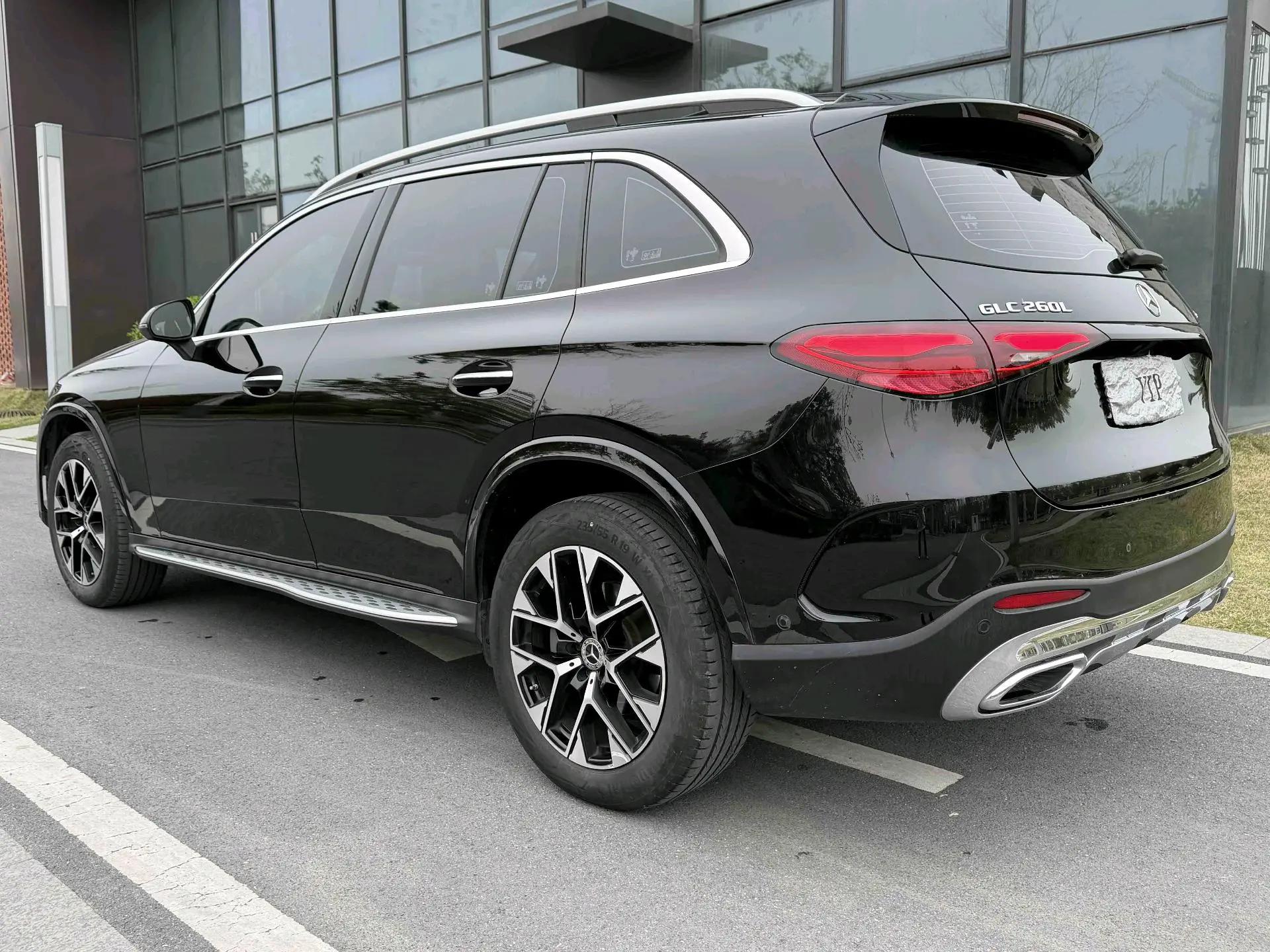 Mercedes Benz 2024 GLC 260 L 4MATIC 48V 2.0T Luxury 5-seat Automatic Gear 8